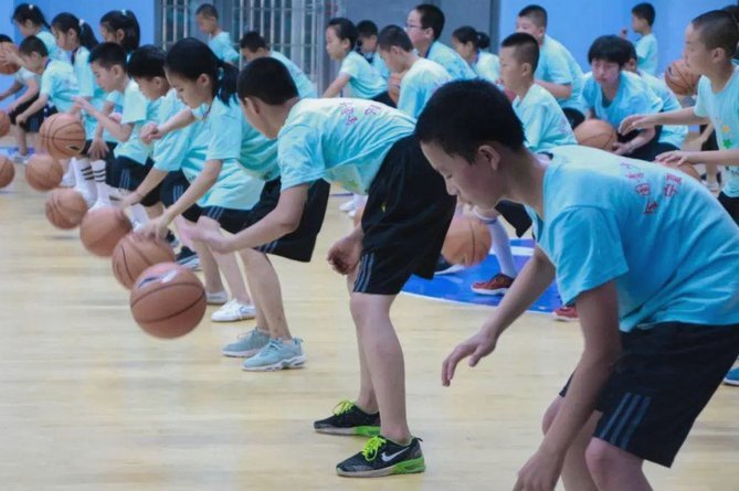 提高青少年比赛强度与节奏的方法
