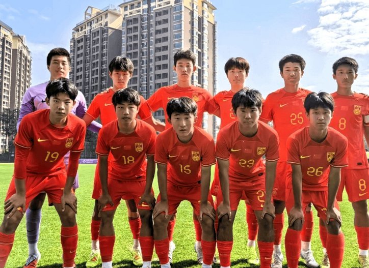 黄潜U16六个直升B队名额，都没有刘凯源，中国足球，任重道远