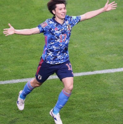 田中碧：在英超踢球每天都像世界杯，和巨星交手给了我信心