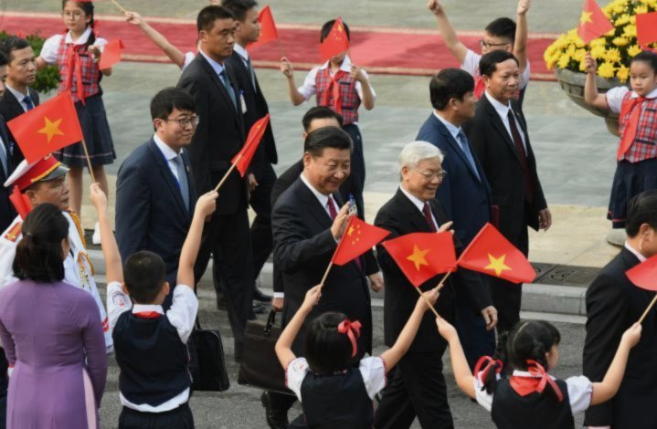 观察提示：对方17号年龄有误？