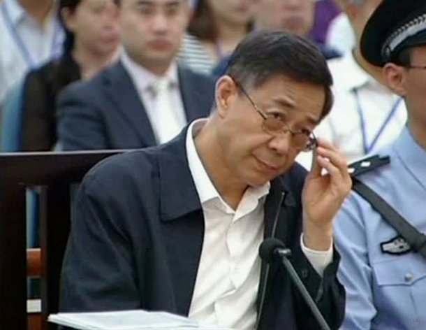 萨尔瓦多裁判伊万-巴顿执法法西大战