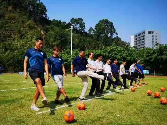 隔阂之下，青少年足球何以悄然弥合两地人心？
